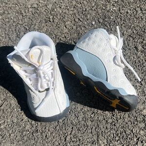 Unisex Toddler Air Jordan 13 Retros 4c